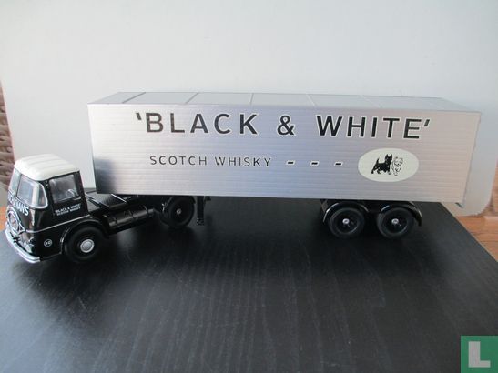 ERF Artic Box Trailer 'Buchanan’s Black & White' - Afbeelding 2