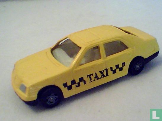 Mercedes-Benz Taxi