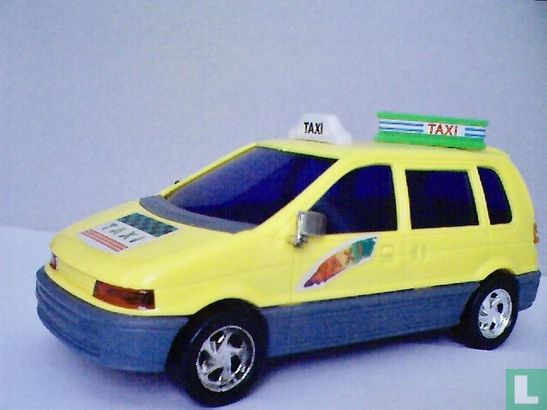 Mitsubishi Space Runner Taxi
