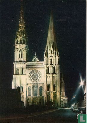 Chartres, La Cathédrale illuminée