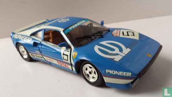 Miniature Ferrari 288 GTO Rallye 1986 N°25 - Burago 1/18, état Neuf, Collection