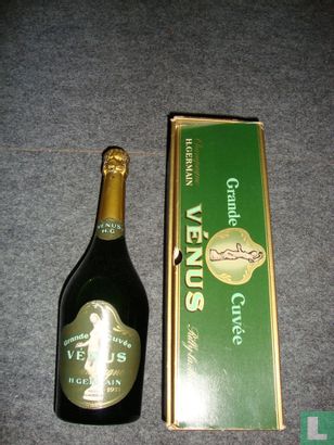venus champagne met originele verpakking - Image 1