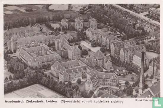Academisch Ziekenhuis, Leiden. Zij-aanzicht vanuit zuidelijke richting - Afbeelding 1