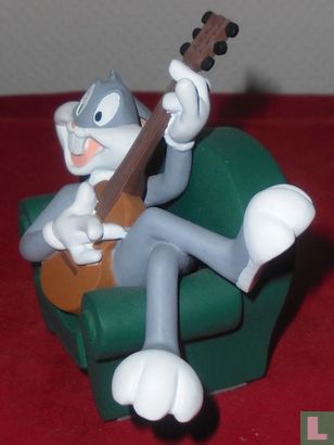 Bugs Bunny in de stoel met gitaar - Afbeelding 2
