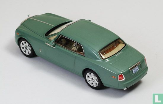 Rolls-Royce Phantom Coupe - Image 3