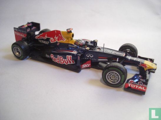Red Bull RB8 - Renault