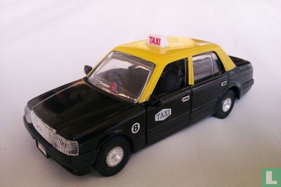 Toyota Crown Comfort Taxi Bombay - Image 1