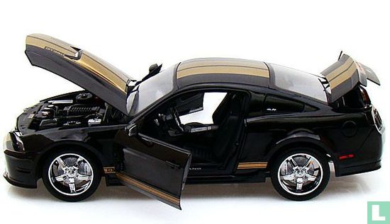 Ford Shelby Cobra GT 350 - Bild 3