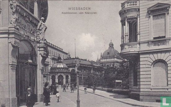 Wiesbaden Kochbrunnen vom Kranzplatz. - Afbeelding 1