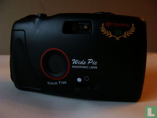 35 mm Panoramic Camera - Image 1