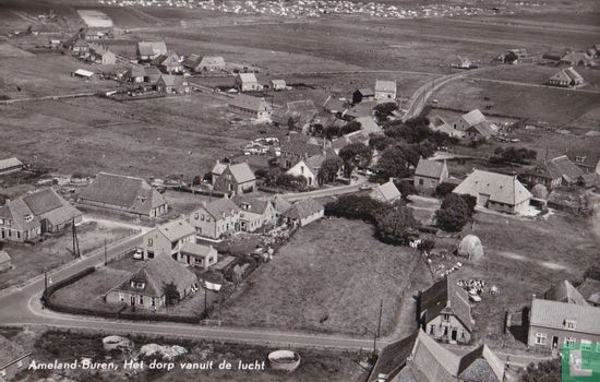 Het dorp vanuit de lucht - Image 1
