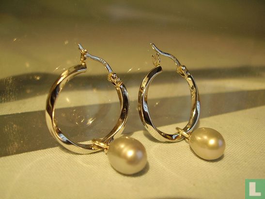 Ohrringe Creolen mit echten Perlen - Bild 2