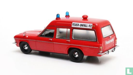 Opel Admiral B Swb Miesen Rett.Ambulance Ambulanza 1970 Matrix 1:43 MX11502-032 
