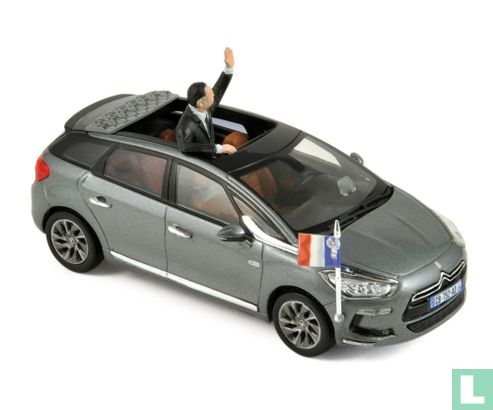 Citroën DS5 2012 - Presidential version w/ figure F. Hollande