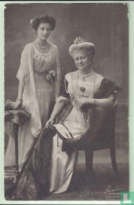 Deutsche Kaiserin Auguste Viktoria und Prinzessin Victoria Luise