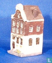 Canal House - Image 2