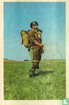 De parachutist met zijn uitrusting - Image 1