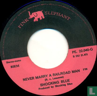 Never Marry a Railroad Man - Bild 3