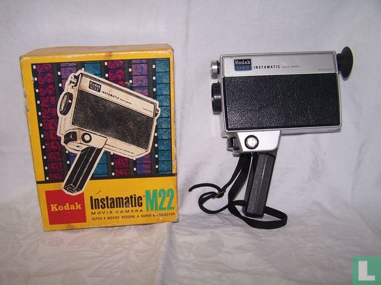 Kodak M 22 instamatic movie camera - Image 2