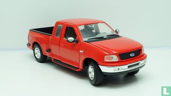 Ford F-150 Pick-up - Image 2