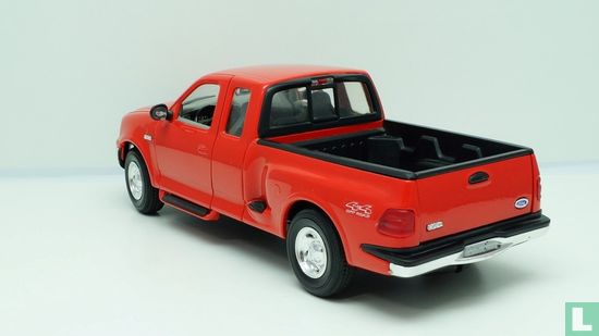 Ford F-150 Pick-up - Image 3