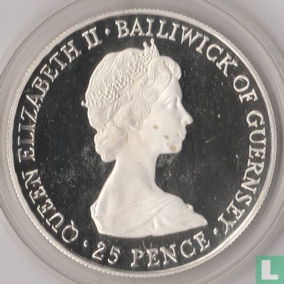 Guernsey 25 pence 1980 (PROOF) "80th anniversary of Queen Mother" - Image 2