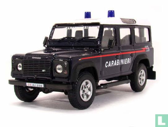 Land Rover Defender Carabinieri