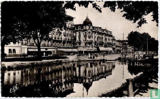 90 - Les Bords du Canal devant la Gare Matabiau