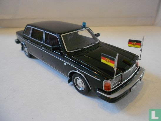 Volvo 264 TE DDR-State Limousine - Afbeelding 1