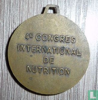 France  "Signum mercatorum aqua patisms", 4e Congres International de Nutrition  1957 - Image 2