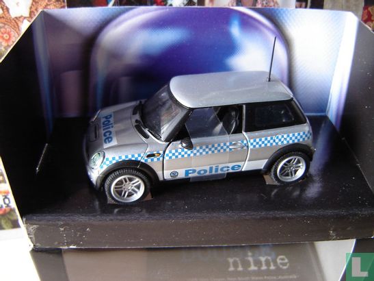 Mini Cooper 'Police' - Image 2