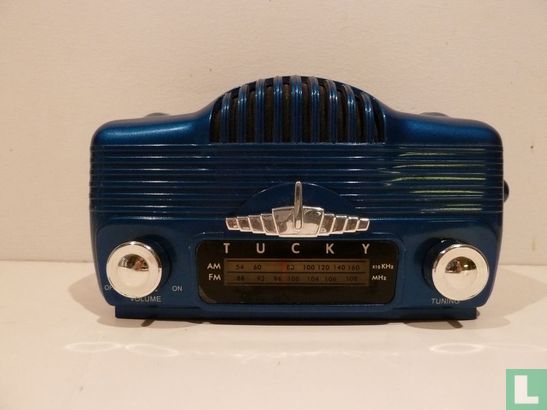 Retro Radio Tucky