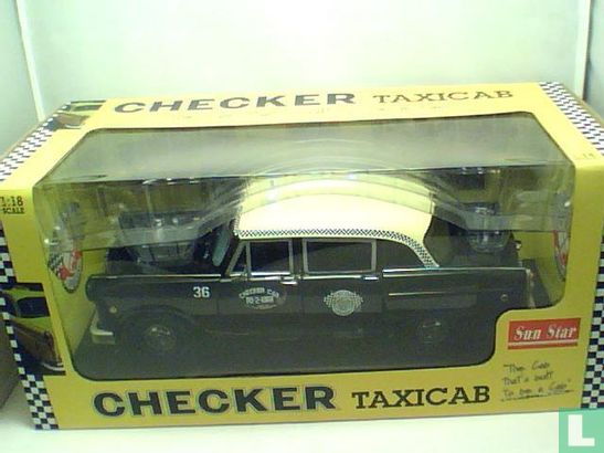 Checker Taxicab A11 - Dallas  - Image 2