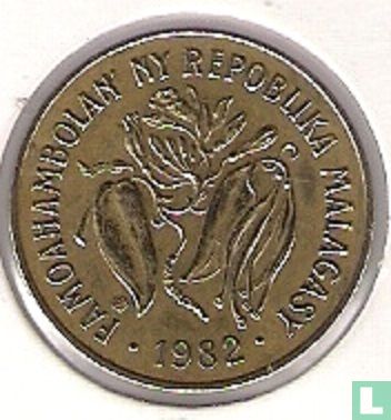 Madagaskar 10 Franc 1982 "FAO" - Bild 1