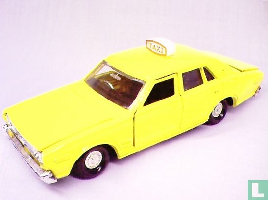 Nissan Cedric Taxi