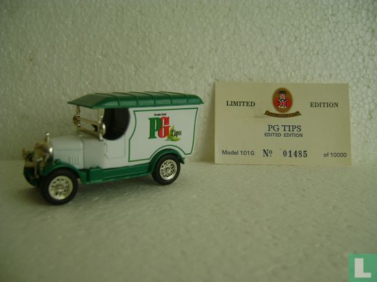 Morris Bullnose Van 'PG Tips' - Image 2