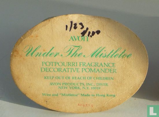 Under the mistletoe pomander - Afbeelding 2