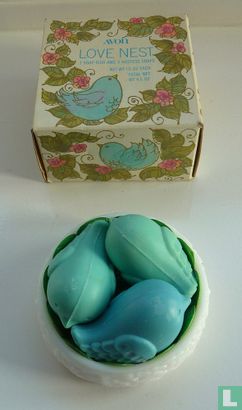 Love nest soap dish & soap set