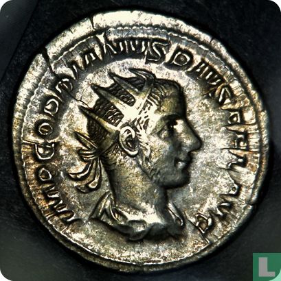 Antoninianus de l'Empire romain, AR, Gordien III, 238-244 AD var. - Image 1