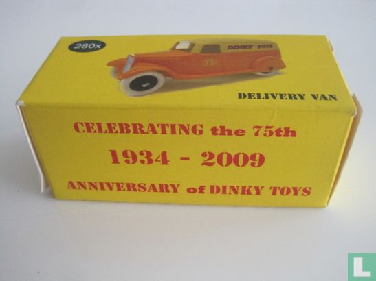 Delivery Van ’Dinky Toys’ - Image 2