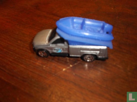 Ford F-series Truck with Raft 'Lake Shawzee' - Afbeelding 1