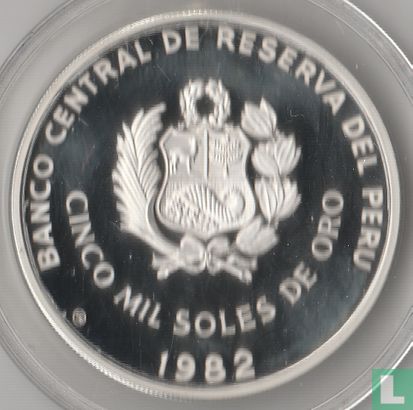 Peru 5000 soles de oro 1982 (PROOF) "Football World Cup in Spain - 2 players" - Afbeelding 1