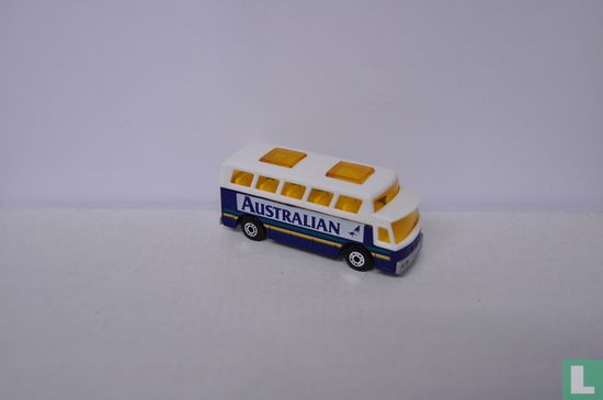 Airport coach 'Australian'