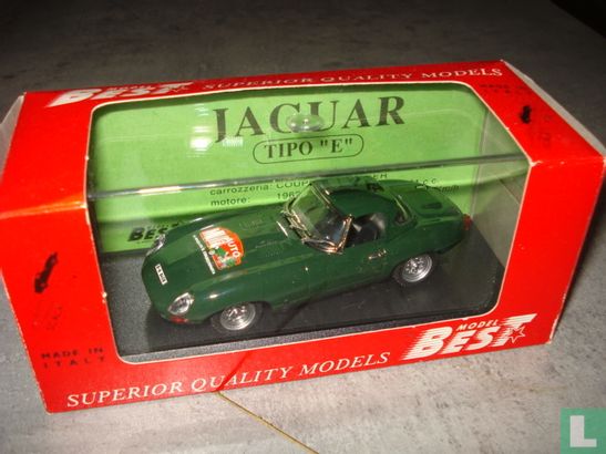 Jaguar E-type - Afbeelding 1