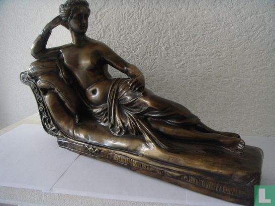 Bronze lady - Image 1