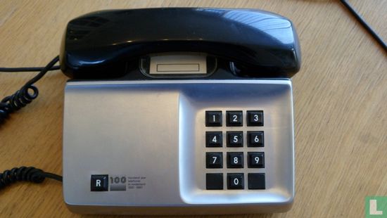 Ericsson Telefoontoestel met toetsen - Diavox idk - Afbeelding 2