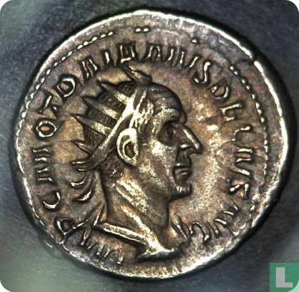 Roman Empire, AR Antoninianus, 249-251 AD, Trajan Decius, Rome, 250-251 AD - Image 1