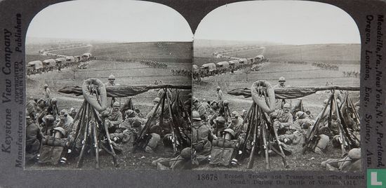 French troops resting after a combat with "Fritz" - Afbeelding 1