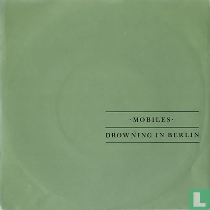 Drowning in Berlin - Afbeelding 1