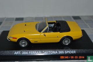 Ferrari Daytona 365 - Bild 2
